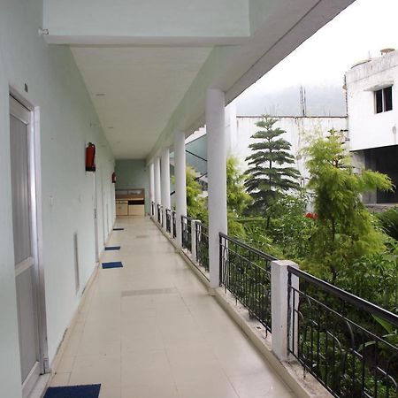 Kanara Hotel Bhīm Tāl Kültér fotó