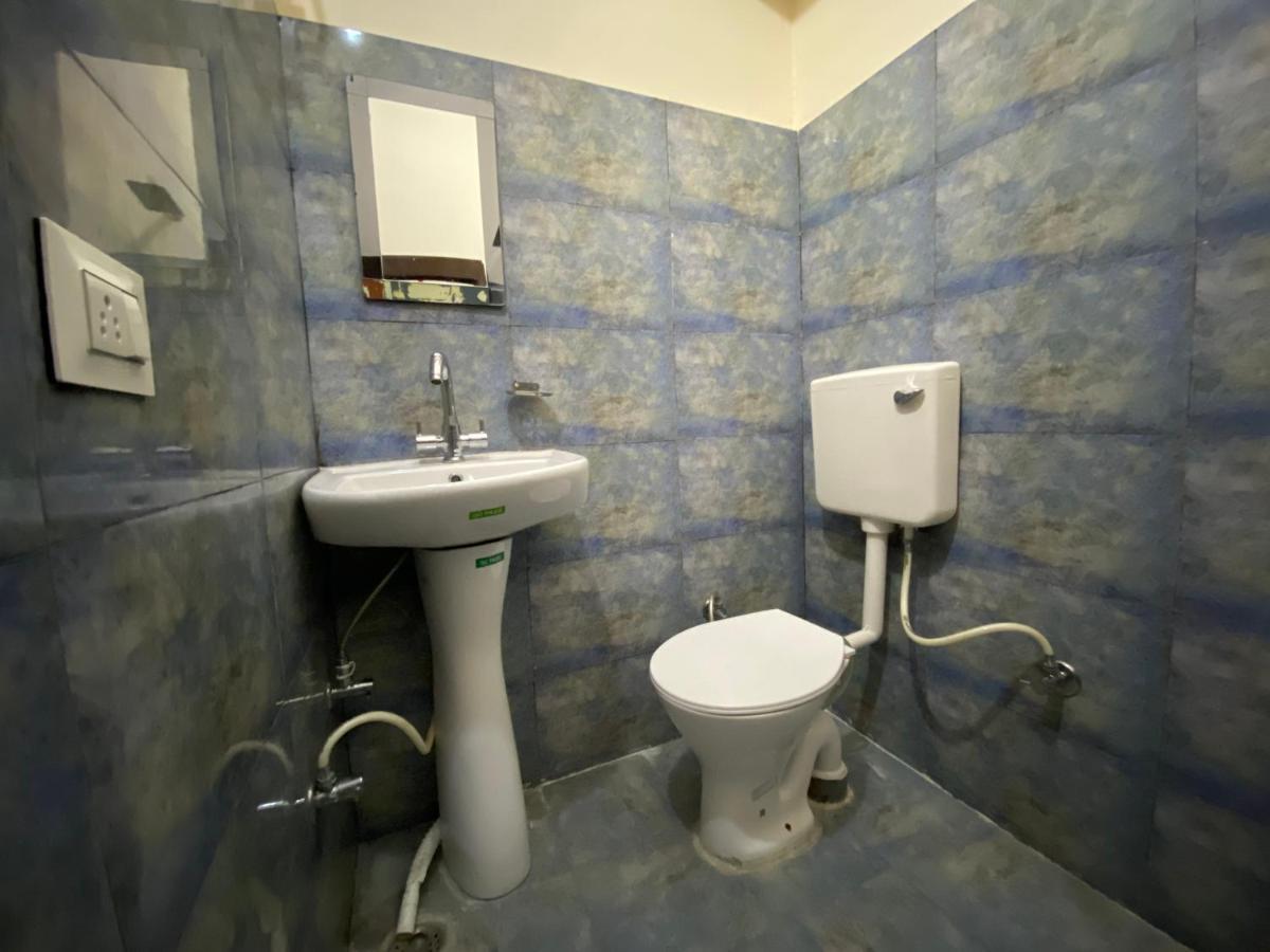 Kanara Hotel Bhīm Tāl Kültér fotó