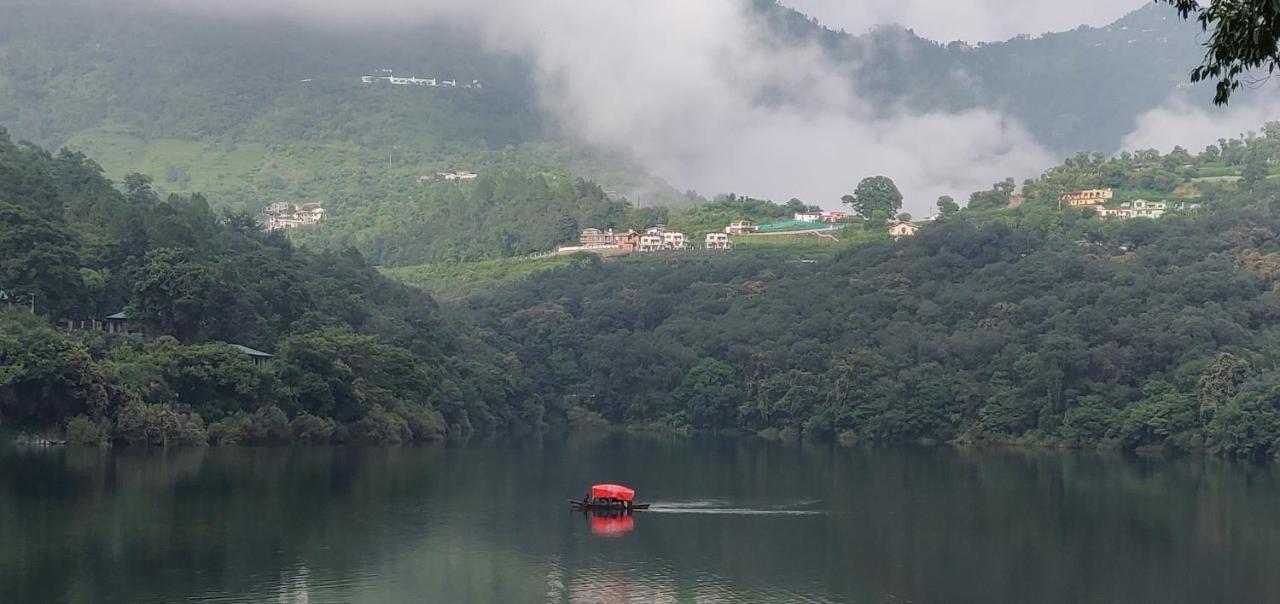 Kanara Hotel Bhīm Tāl Kültér fotó