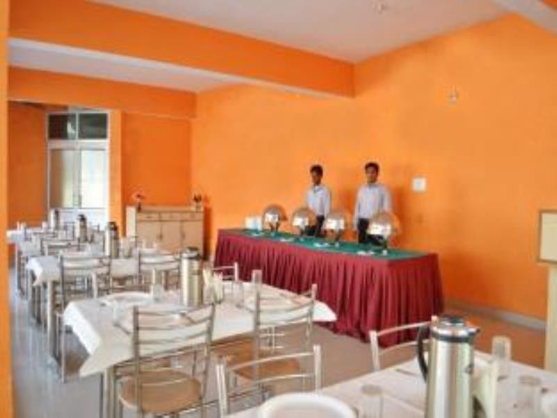Kanara Hotel Bhīm Tāl Kültér fotó